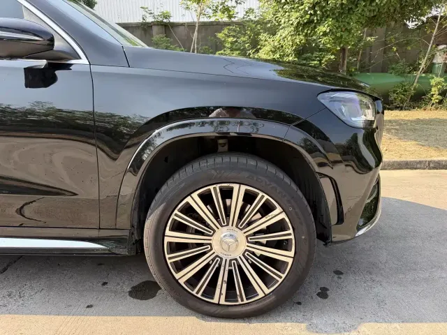 Mercedes-Benz GLS-Class — Фото автомобиля 8