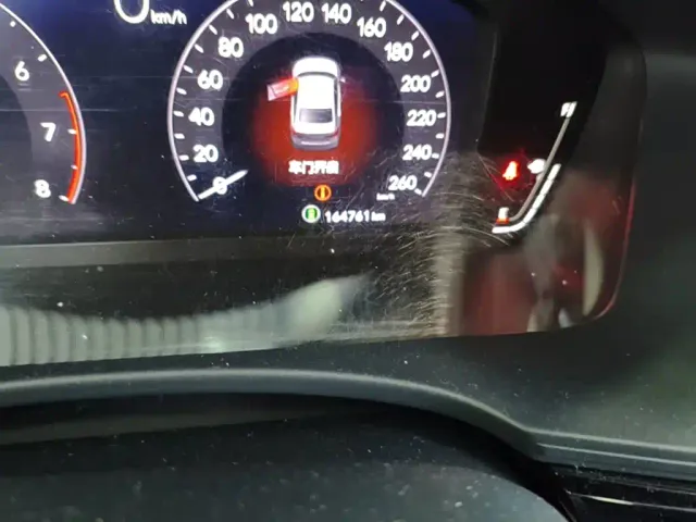 Honda Civic — Фото автомобиля 4