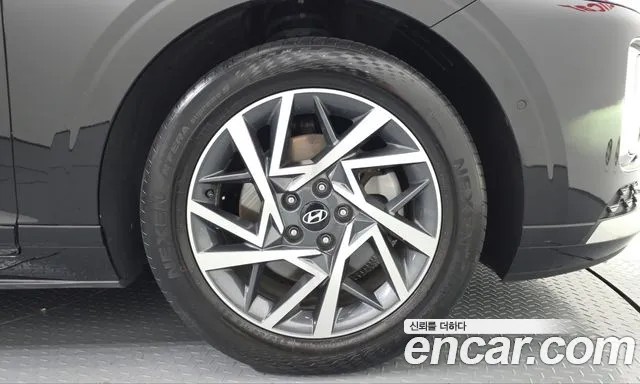 Hyundai Grandeur GN7 — Фото автомобиля 6