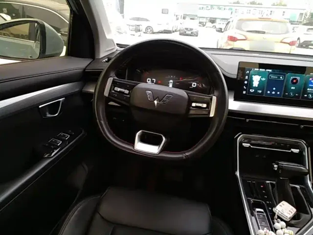 Wuling Asta — Фото автомобиля 10