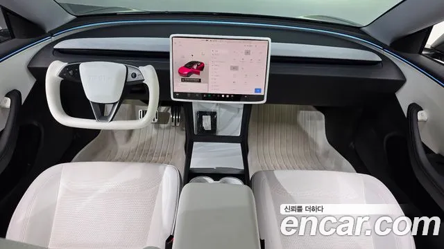 Tesla Model 3 — Фото автомобиля 7