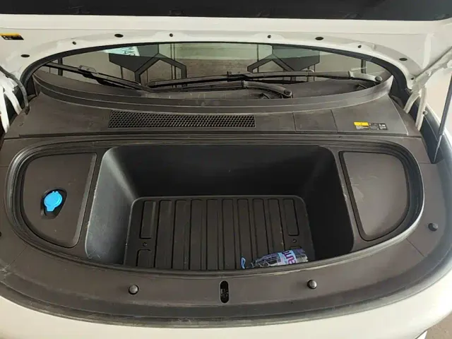 Li Auto i6 — Фото автомобиля 19