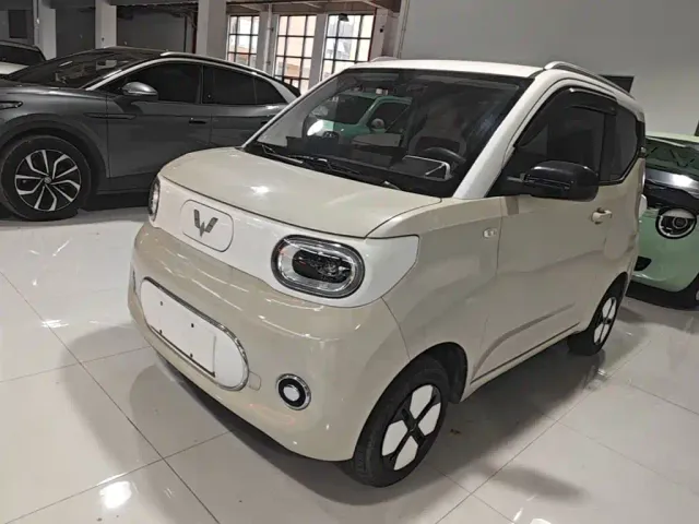 Фотография автомобиля — Wuling Hongguang Mini EV