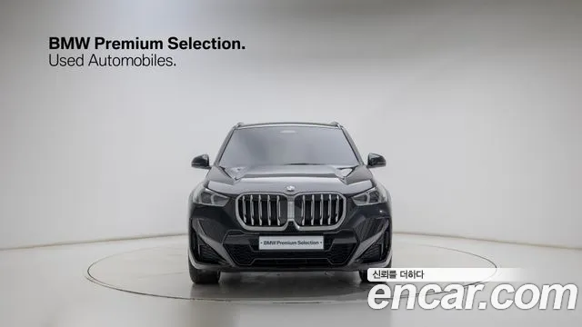 BMW X1 U11 — Фото автомобиля 3