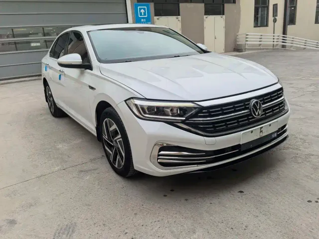 Volkswagen Sagitar — Фото автомобиля 3
