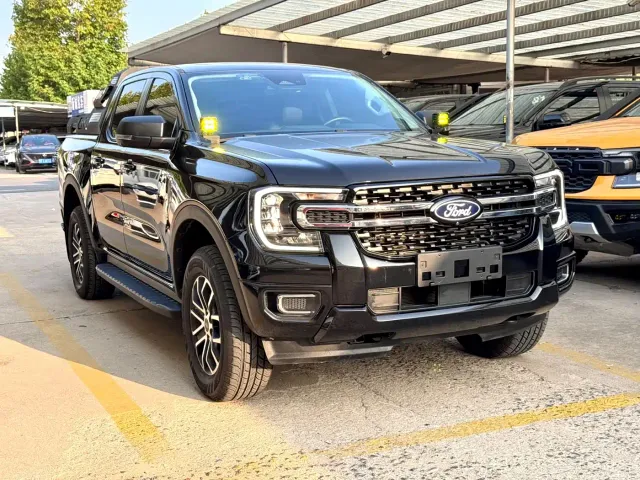 Ford Ranger — Фото автомобиля 3