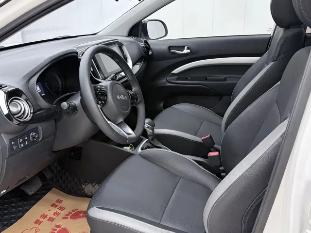Kia KX1 — Фото автомобиля 9