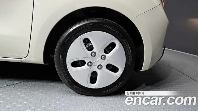 Kia RAY Новый Kia Ray Фургон — Фото автомобиля 21