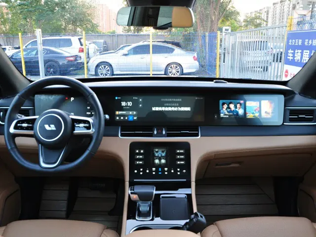 Li Auto ONE — Фото автомобиля 8
