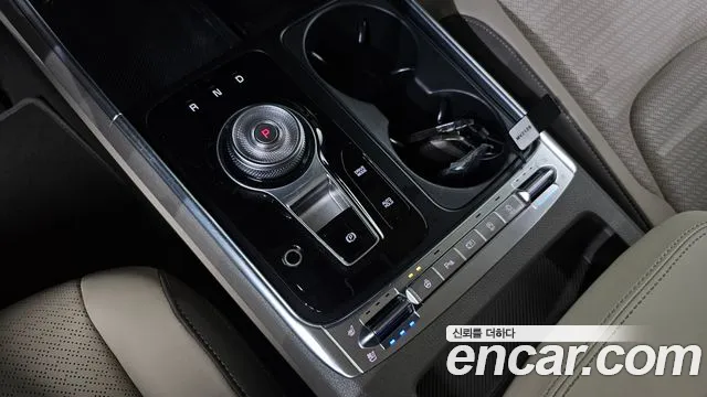Kia Canival Новый Carnival 4 поколение 7 мест Signature — Фото автомобиля 8
