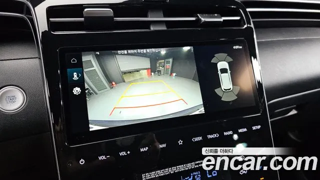 Hyundai Tucson Tucson (NX4) Бензин 1.6 турбо 2WD — Фото автомобиля 14