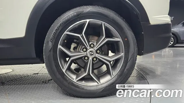 KGM Korando Beautiful — Фото автомобиля 6