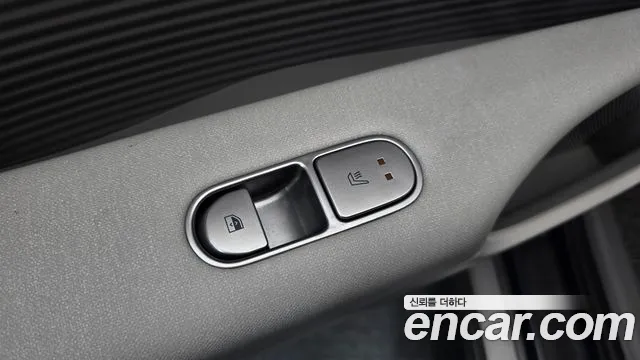 Hyundai Ioniq 6 — Фото автомобиля 30