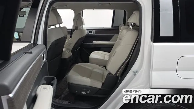 Hyundai Santafe — Фото автомобиля 9