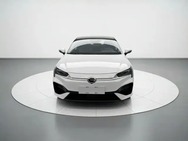 Aion AION S 2022 Mei 580 — Фото автомобиля 2
