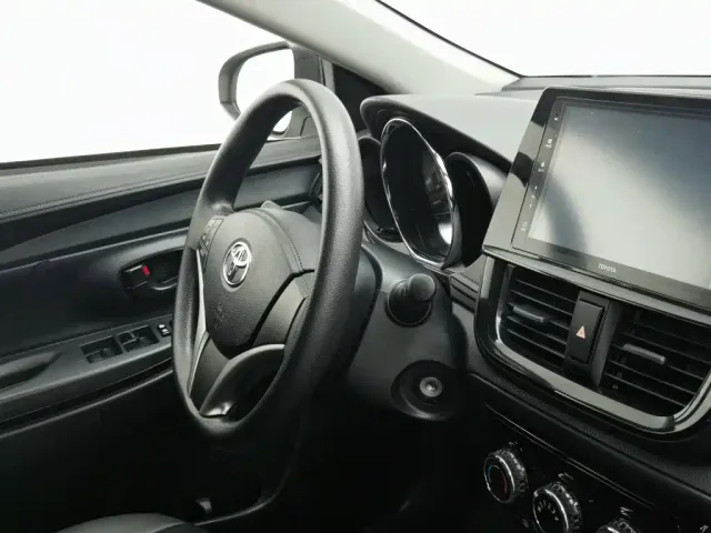 Toyota Vios FS — Фото автомобиля 22