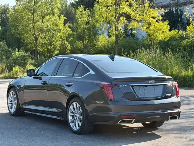 Cadillac CT5 — Фото автомобиля 9