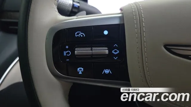 Genesis GV80 — Фото автомобиля 24