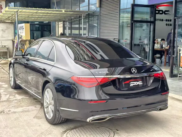 Mercedes-Benz S-Class — Фото автомобиля 12