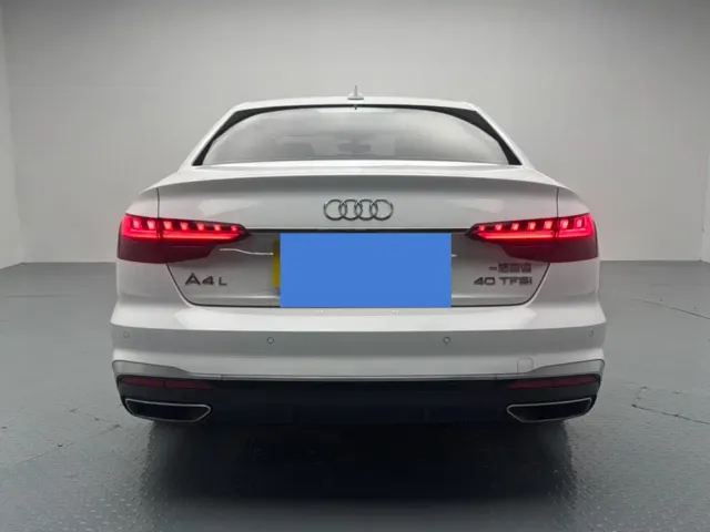 Audi A4L — Фото автомобиля 7