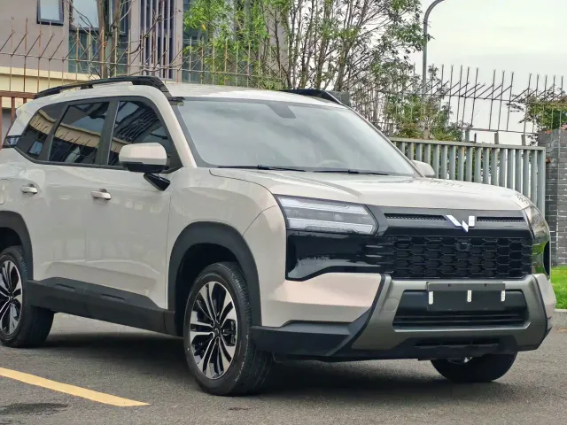 Wuling Starlight 560 — Фото автомобиля 3