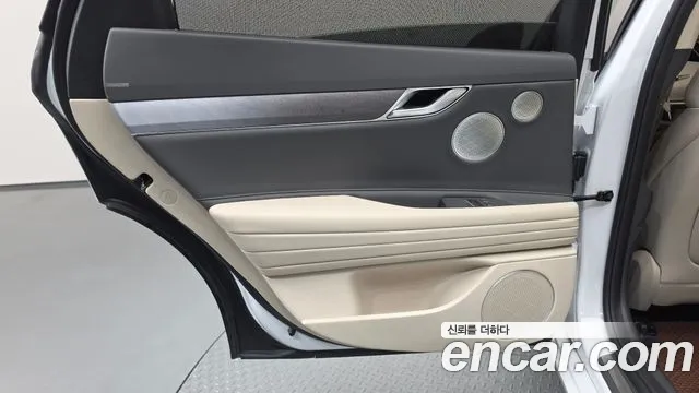Genesis G80 RG3 — Фото автомобиля 14