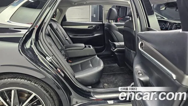 Hyundai Grandeur Новый Grandeur IG — Фото автомобиля 12