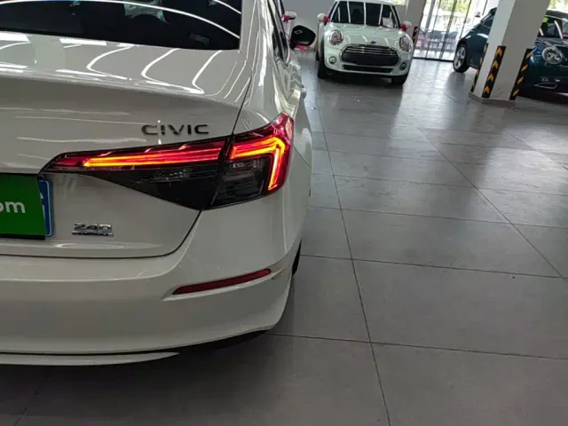 Honda Civic — Фото автомобиля 7