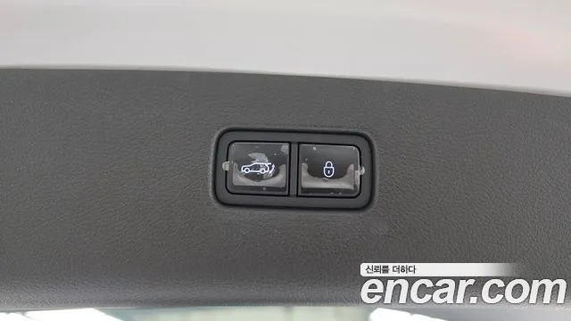 Genesis GV80 — Фото автомобиля 22