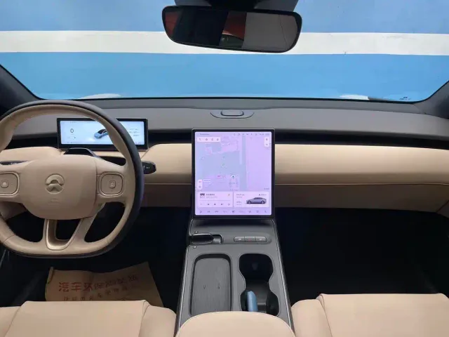 Nio ET5 — Фото автомобиля 18