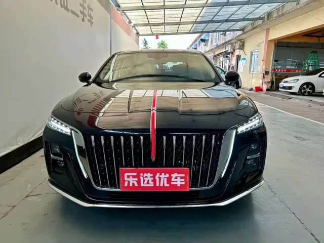 Hongqi H5 — Фото автомобиля 2