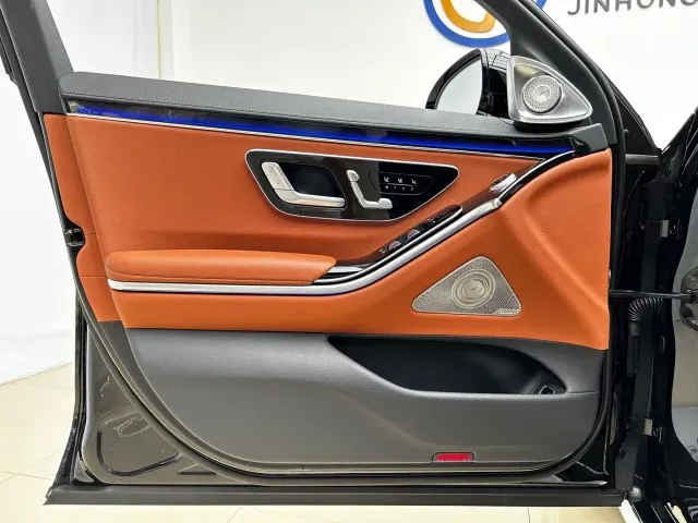 Mercedes-Benz S-Class — Фото автомобиля 6