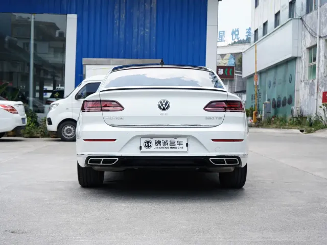 Volkswagen CC — Фото автомобиля 8