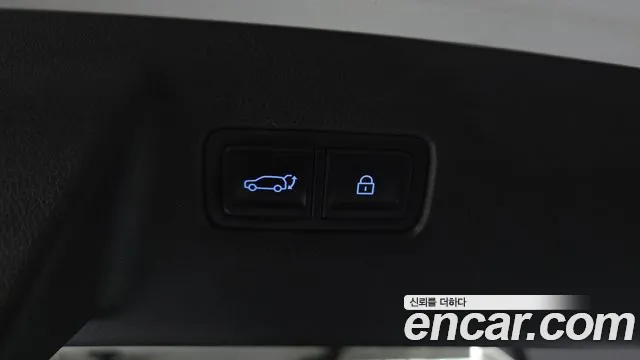 Hyundai Santafe Santa Fe (MX5) Бензин 2.5T 4WD — Фото автомобиля 18