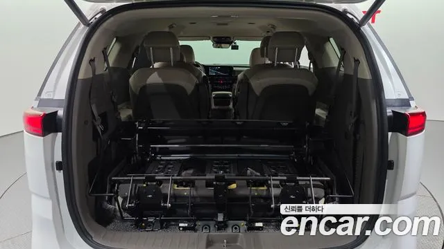 Kia Carnival 4th Gen — Фото автомобиля 29