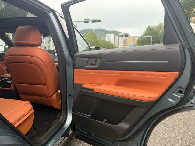 Jetour X70L — Фото автомобиля 15