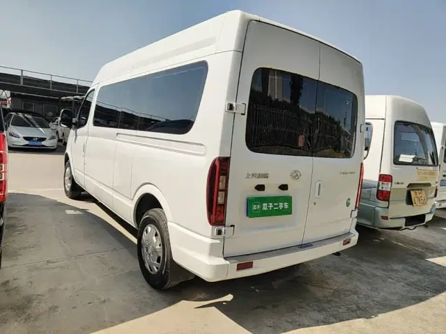 Maxus Xintu V80 — Фото автомобиля 4