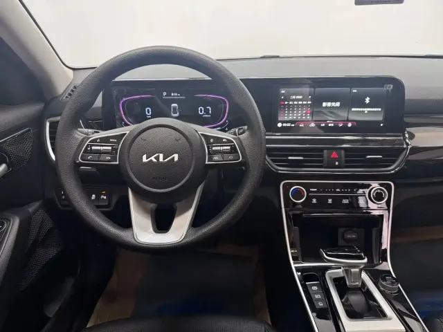 Kia Seltos — Фото автомобиля 15