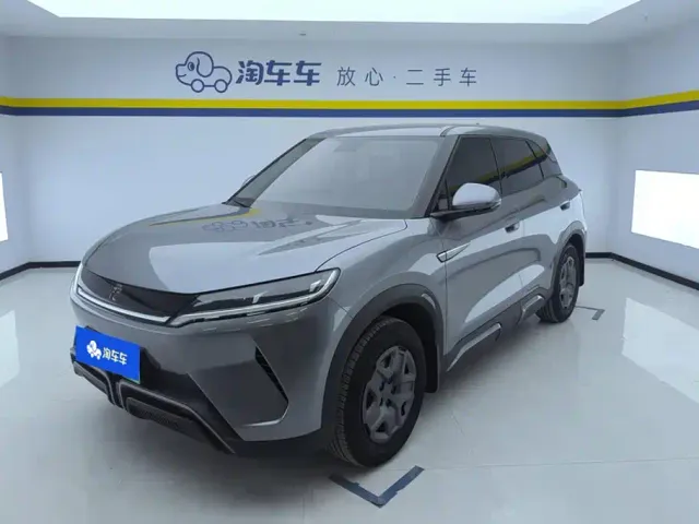 Фотография автомобиля — BYD Yuan UP