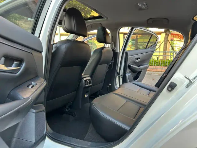 Nissan Sylphy — Фото автомобиля 9