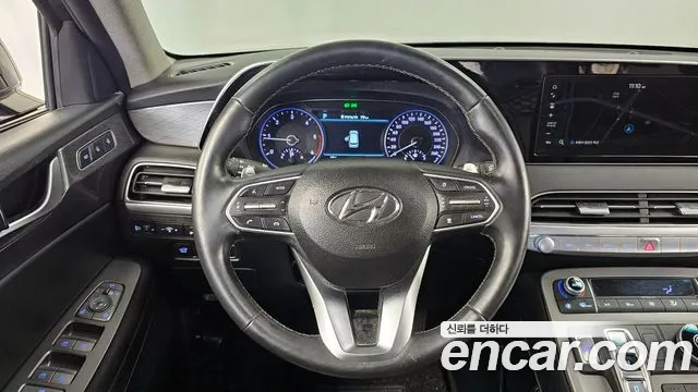Hyundai Palisade Palisade Дизель 2.2 2WD — Фото автомобиля 11