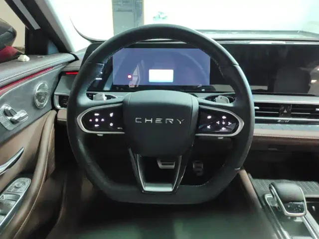 Chery Arrizo 8 — Фото автомобиля 15