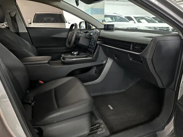 Toyota bZ3 — Фото автомобиля 17