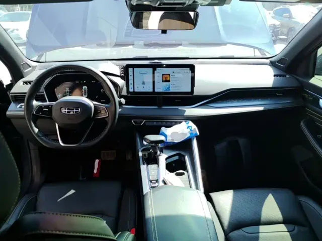 Geely Xingrui — Фото автомобиля 9