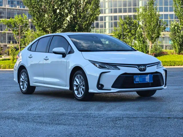 Toyota Corolla — Фото автомобиля 3