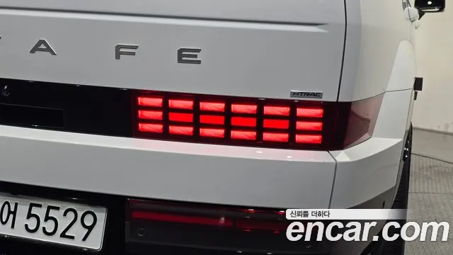 Hyundai Santa Fe MX5 — Фото автомобиля 8