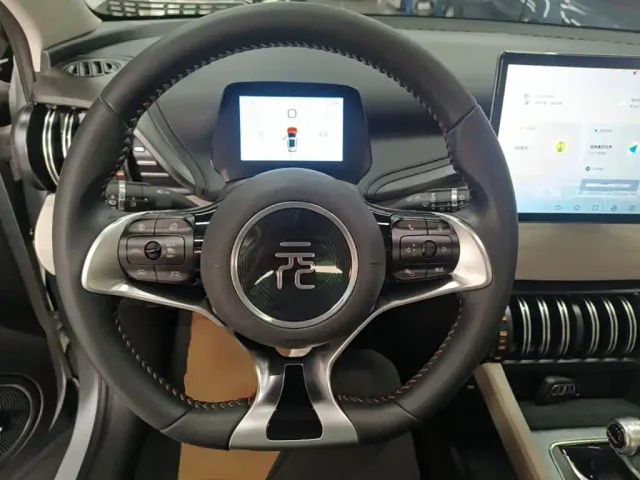 BYD Yuan PLUS — Фото автомобиля 10