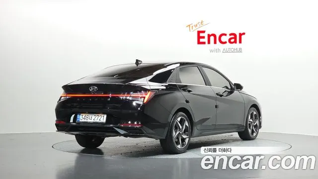 Фотография автомобиля — Hyundai AVANTE