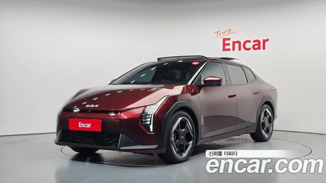 Фотография автомобиля — Kia EV4