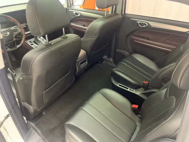 GAC Trumpchi M6 — Фото автомобиля 12